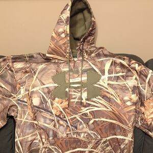 Under Armour Woodland Camo Pullover